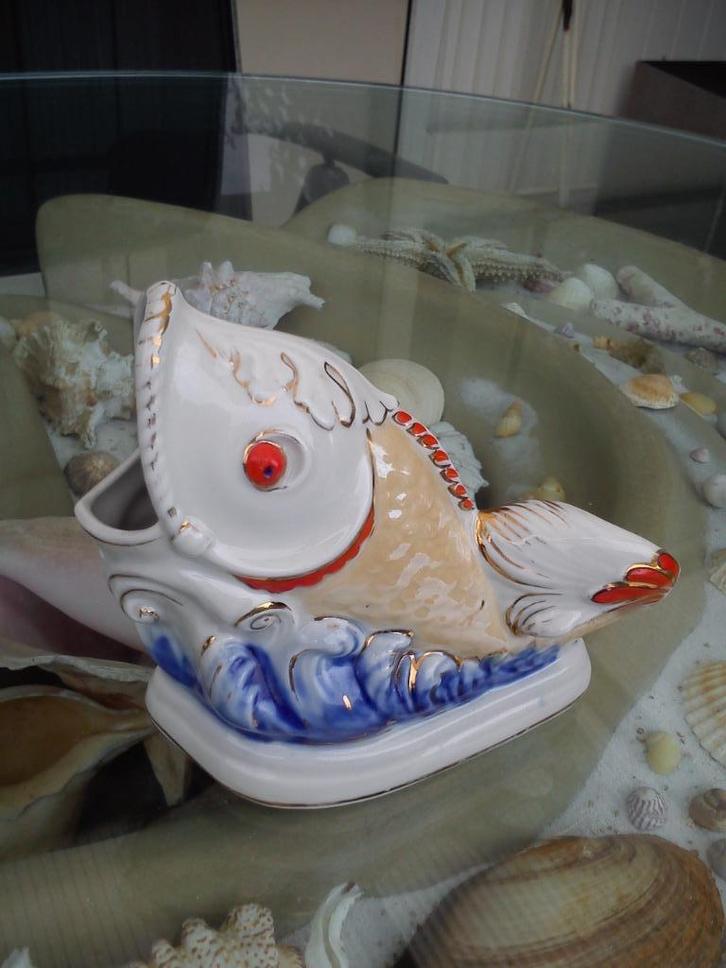Russische USSR antiek porselein - vis, Antiek en Kunst, Antiek | Porselein, Ophalen of Verzenden