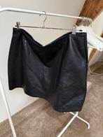 Zwarte faux lederen rok - Primark - Maat 48, Kleding | Dames, Rokken, Zwart, Maat 46/48 (XL) of groter, Ophalen of Verzenden, Zo goed als nieuw