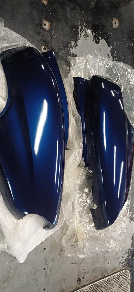 Yamaha Neos Zijkappen NOS - Nieuw!, Fietsen en Brommers, Brommeronderdelen | Scooters, Nieuw, Yamaha, Kap, Ophalen of Verzenden