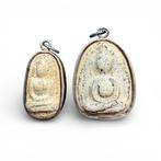 2 x Thaise Amulet/ Talisman (Zilver/klei), Ophalen of Verzenden