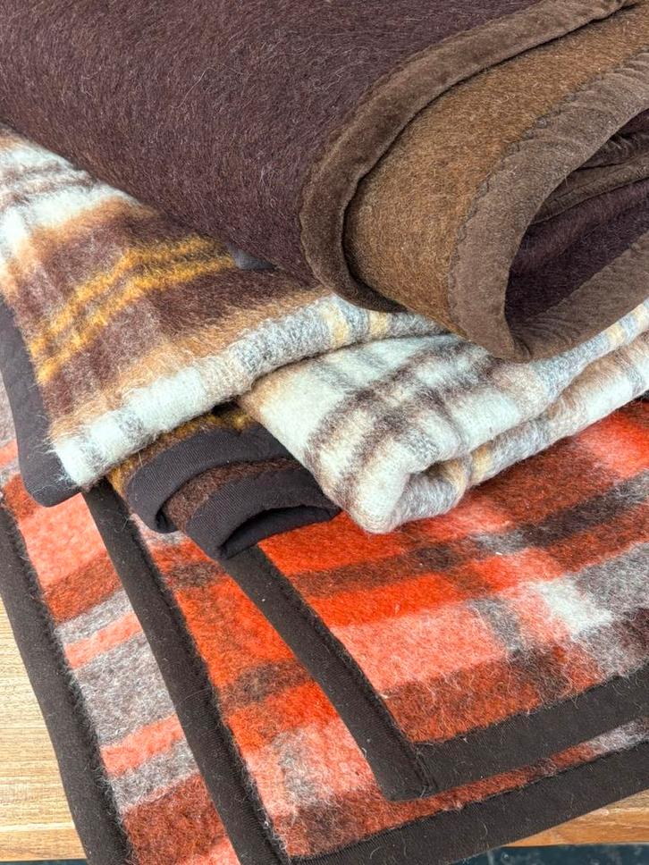 3x 100% wollen dekens, Huis en Inrichting, Woonaccessoires | Plaids en Woondekens, Ophalen