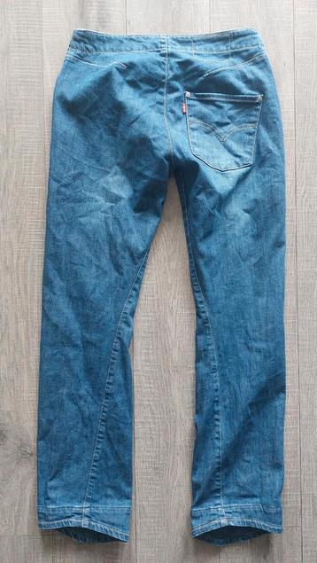 Vintage Levis Engineered Twisted loose jeans beschikbaar voor biedingen