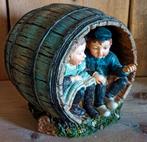 Beeldje Ot en Sien in de ton, Ophalen of Verzenden, Zo goed als nieuw