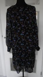 Vero Moda jurk bloemenprint maat M, Maat 38/40 (M), Overige kleuren, Vero Moda, Ophalen of Verzenden