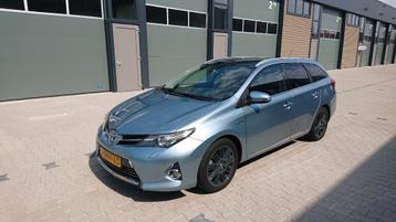 Toyota Auris 1.8 Hybrid TS Hybrid Lease Pro CVT 2013 Blauw beschikbaar voor biedingen