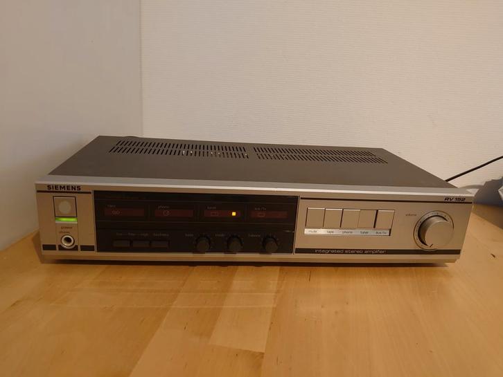 Siemens RV152 stereo versterker., Audio, Tv en Foto, Versterkers en Receivers, Zo goed als nieuw, Stereo, Minder dan 60 watt, Overige merken