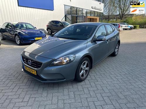 Volvo V40 2.0 D2 Momentum Business EXPORT, Auto's, Volvo, Bedrijf, Te koop, V40, ABS, Airbags, Airconditioning, Boordcomputer