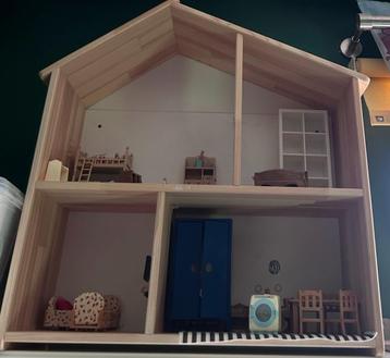 Speelhuis beschikbaar voor biedingen