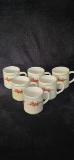 6 vintage arcopal  france mokken, Huis en Inrichting, Keuken | Servies, Ophalen of Verzenden, Overige stijlen, Kop(pen) en/of Schotel(s)