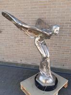 BRONZEN KUNSTBEELD ROLLS-ROYCE SPIRIT OF ECSTASY 1,35 M HOOG, Ophalen of Verzenden