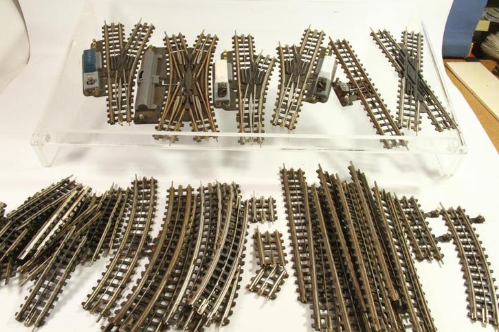 Trix Express knutsel kartonnen rails en wissels, Hobby en Vrije tijd, Modeltreinen | H0, Gebruikt, Rails, Gelijkstroom, Trix, Ophalen