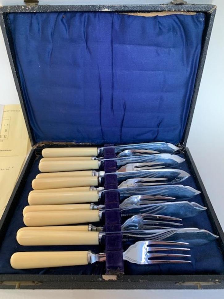 Viscouvert Harrison Fisher & Co Chrome plate  12 delig, Antiek en Kunst, Antiek | Bestek, Ophalen of Verzenden