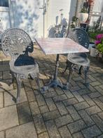 Bistro set gietijzeren tafel marmer graniet blad 2stoelen, Tuin en Terras, Tuinsets en Loungesets, Overige materialen, Zo goed als nieuw