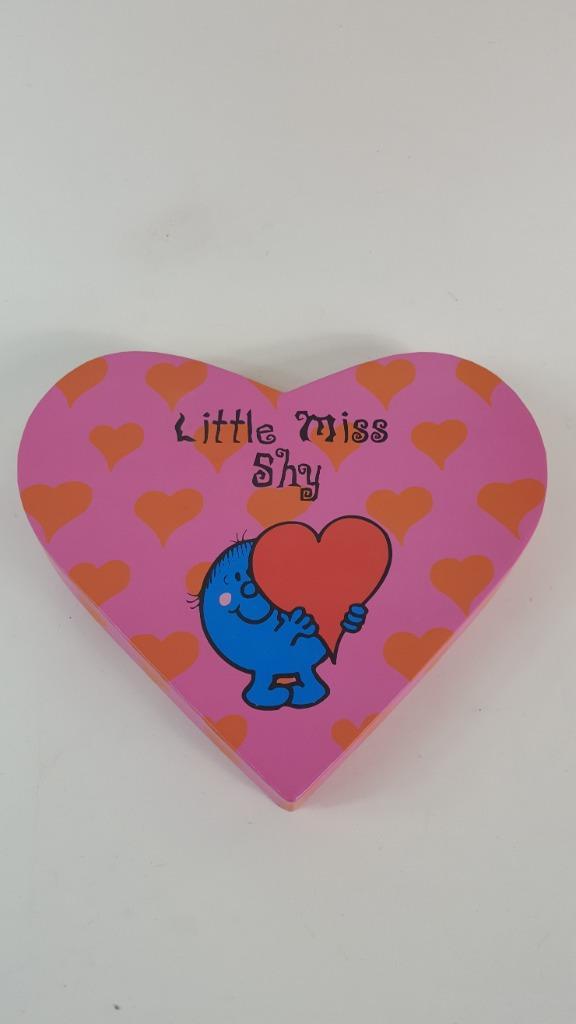 Little Miss Shy briefpapier, hartjesvorm, in doosje. 2A7, Diversen, Schrijfwaren, Gebruikt, Ophalen of Verzenden