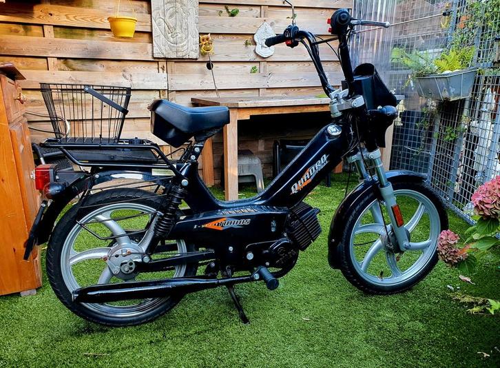 Zwarte Tomos Quadro snorfiets, Fietsen en Brommers, Brommeronderdelen | Snorfietsen, Gebruikt, Tomos, Overige typen, Ophalen