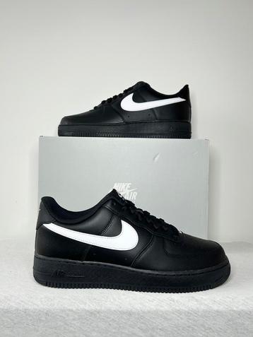 Nike Air Force 1 Low '07 Black White (EU 44 & 45) beschikbaar voor biedingen