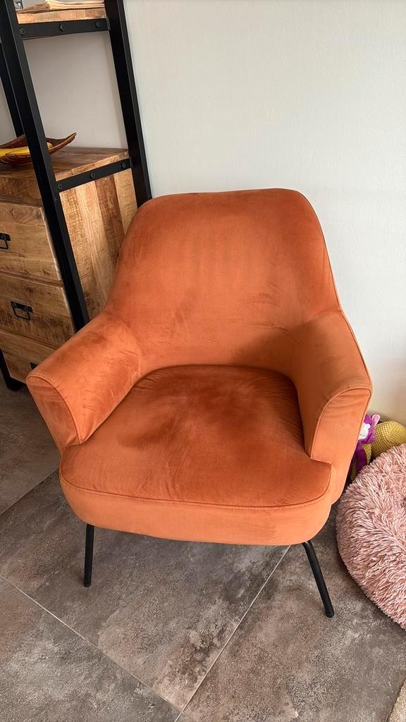 Stoeltje / kuipstoeltje  materiaal velvet koper kleur, Huis en Inrichting, Fauteuils, Zo goed als nieuw, 50 tot 75 cm, Minder dan 75 cm