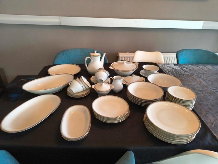 winterling bavaria  compleet serviesgoed, Huis en Inrichting, Keuken | Servies, Zo goed als nieuw, Compleet servies, Overige stijlen