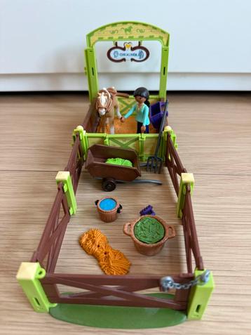 Playmobil spirit Lucky en spirit met paardenbox 9478 beschikbaar voor biedingen