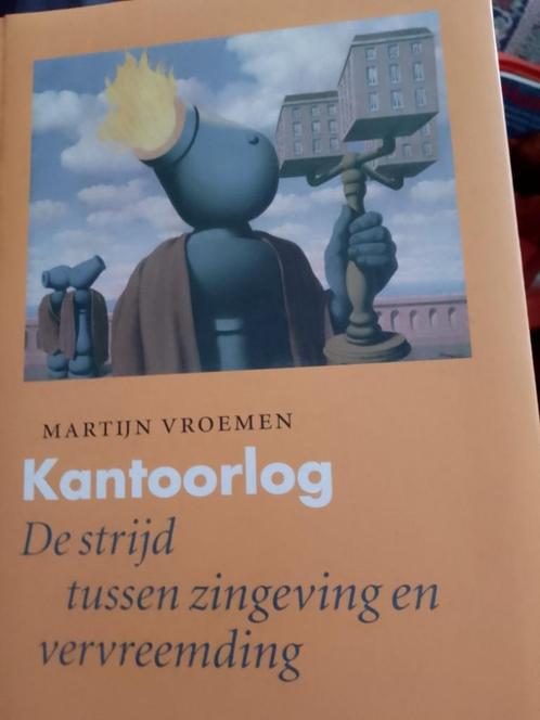 Boek  strijd tussen zingeving en vervreemding kantoorlog, Boeken, Filosofie, Zo goed als nieuw, Ophalen of Verzenden
