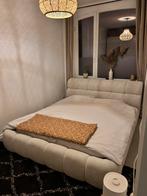 Luxe bed 160x200 excl. matras, Ophalen, Beige, Tweepersoons, Zo goed als nieuw
