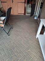 Gratis klinkers er zelf uit halen, Tuin en Terras, Ophalen, Gebruikt, Beton, Klinkers