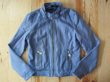Blauw bikerjack maat 140-146 beschikbaar voor biedingen