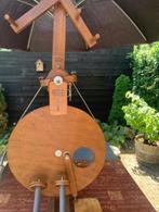 LOUET S 10 SPINNEWIEL MET WOLMOLEN, Hobby en Vrije tijd, Ophalen of Verzenden, Zo goed als nieuw, Spinnewiel