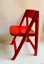 Flair Plaisir rode kunststof klapstoel , jaren 80, Huis en Inrichting, Stoelen, Gebruikt, Pop Art, Ophalen of Verzenden, Onbekend