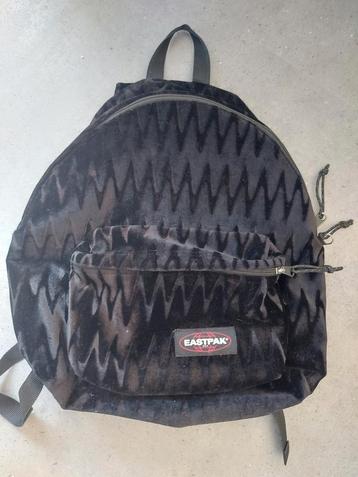 Eastpak rugzak/schooltas zwart fluweel  beschikbaar voor biedingen