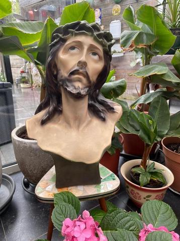 Buste van santo Cristo de Limpias beschikbaar voor biedingen