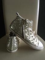 Stoere Sneakers van Guess maat 39, Beige, Ophalen of Verzenden, Guess, Zo goed als nieuw