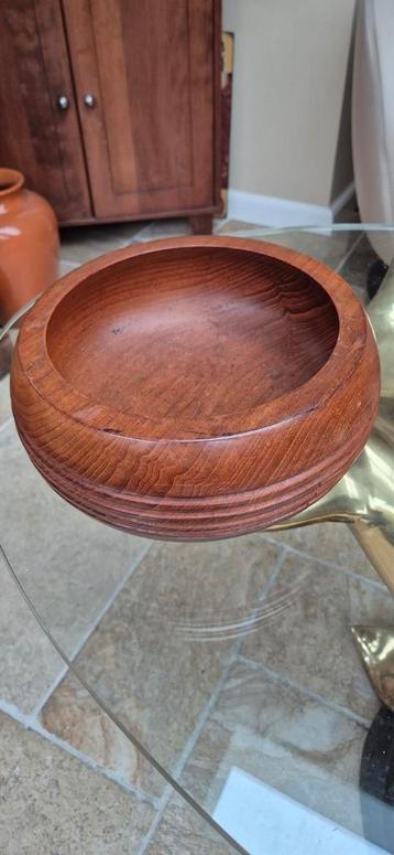 Houten Schaal - Rond beschikbaar voor biedingen