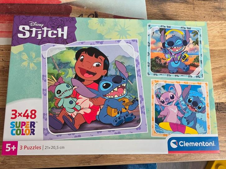 Disney Stitch Puzzels - 3 x 48 stukjes (sint idee), Hobby en Vrije tijd, Denksport en Puzzels, Zo goed als nieuw, Legpuzzel, Minder dan 500 stukjes