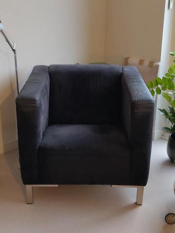 Zwarte fauteuil