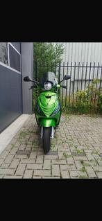 Piaggo zip nieuw staat, Ophalen, Zo goed als nieuw