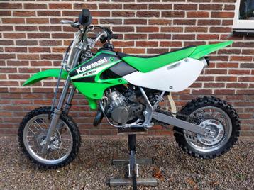 Kawasaki KX65 bouwjaar 2006 in uitzonderlijke staat. beschikbaar voor biedingen