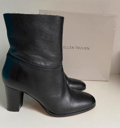 Ellen Truijen laarzen enkellaarzen zwart - ZGAN, Kleding | Dames, Schoenen, Zo goed als nieuw, Lage of Enkellaarzen, Zwart, Verzenden