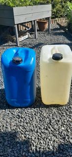 Jerrycan  2 stuks van 25 liter voor benzine  of petrolium, Ophalen, Gebruikt