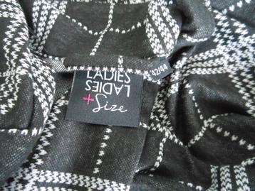 NIEUW jasje/vest van LADIES beschikbaar voor biedingen