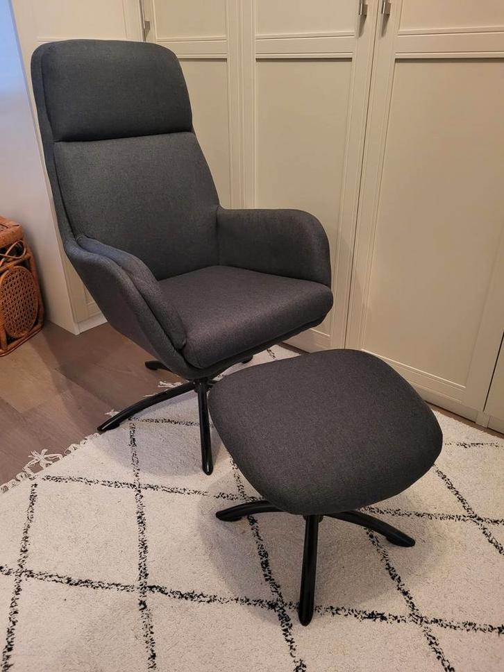 Tankedal Fauteuil Jysk + Voetenbank - Zo Goed Als Nieuw, Huis en Inrichting, Fauteuils, Zo goed als nieuw, 50 tot 75 cm, Minder dan 75 cm