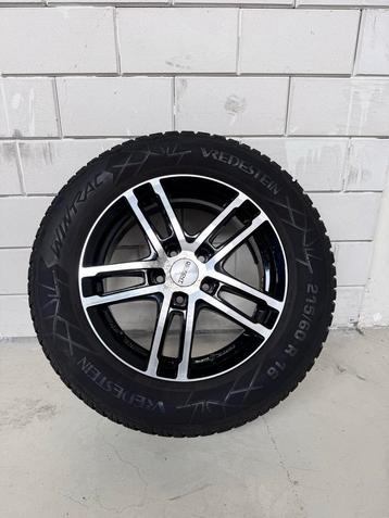 Vredestein Wintrac 215/60R16 met Velgen beschikbaar voor biedingen