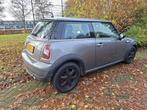Mini 1.4 2009 zeer mooi! 4e eigenaar, Auto's, Voorwielaandrijving, Stof, 74 pk, Zwart