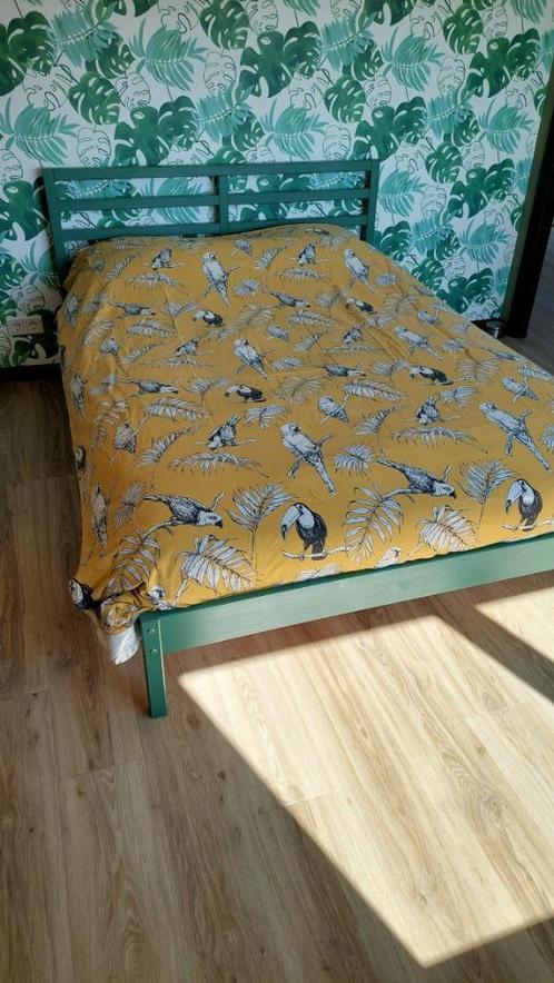 Nog mooi vrolijk tweepersoons dekbedovertrek in okergeel €15, Huis en Inrichting, Slaapkamer | Beddengoed, Gebruikt, Dekbedovertrek