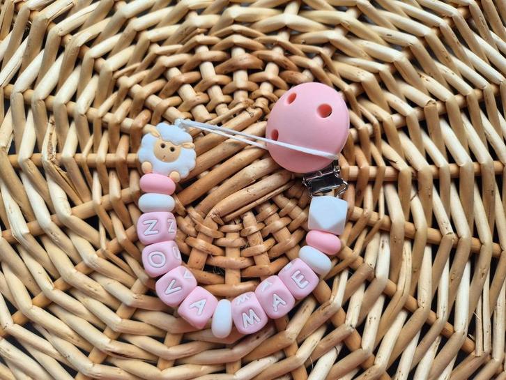 speenkoord schaap met of zonder naam €10,95, Kinderen en Baby's, Kraamcadeaus en Geboorteborden, Nieuw, Kraamcadeau, Ophalen of Verzenden