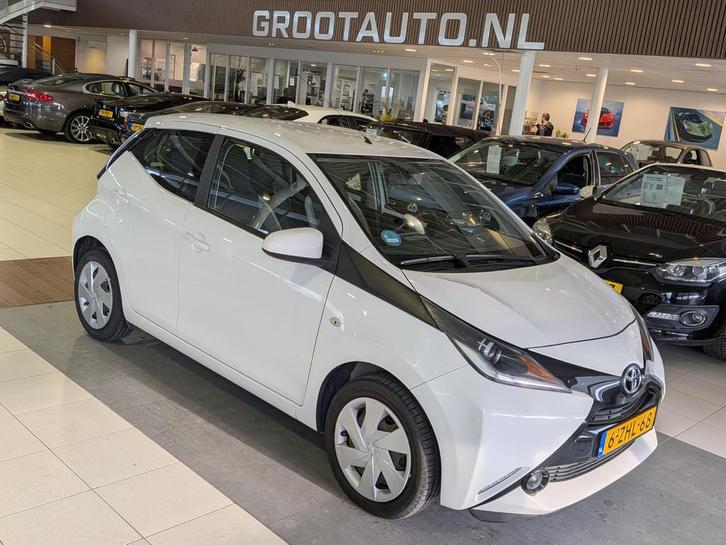 Toyota Aygo 1.0 VVT-i x-play Airco, Cruise Control, Stuurbek, Auto's, Toyota, Bedrijf, Te koop, Aygo, ABS, Achteruitrijcamera