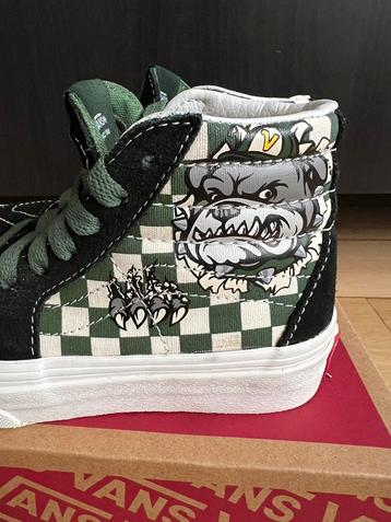 Vans Sk8-Hi maat 29 zgan (in overleg ophalen in Bveld)