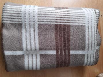 Fleece deken - ruitmodel beschikbaar voor biedingen