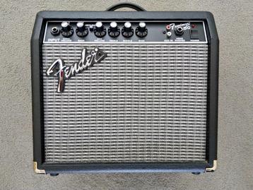 Fender Frontman 15G => ALS NIEUW! beschikbaar voor biedingen