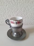 Kop en schotel mocca aardewerk en tin, Ophalen of Verzenden